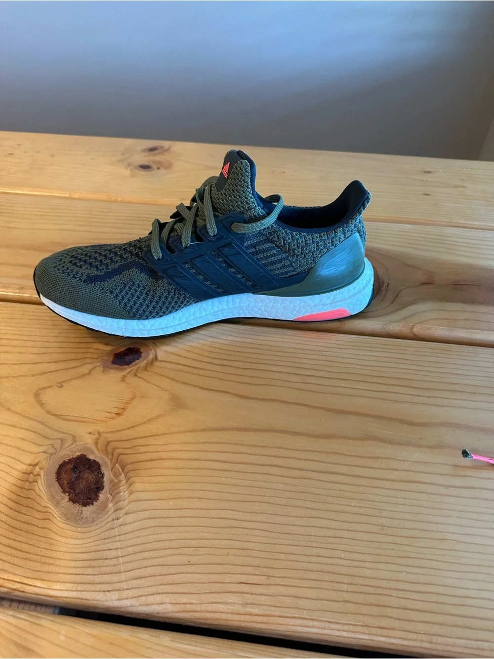 Adidas Running Shoes – Men’s Size 8